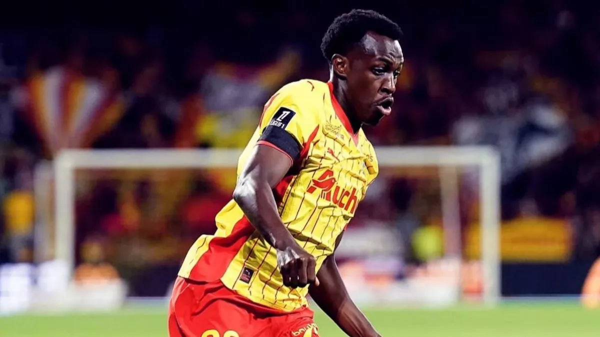 سعود عبد الحميد يحدد قراره بشأن الرجوع إلى دوري روشن في 2025