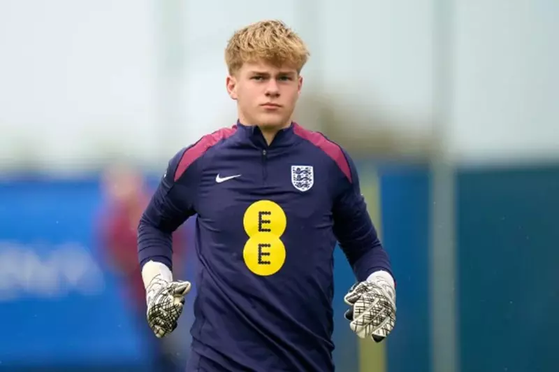 مانشستر يونايتد يخطط للتعاقد مع حارس ديربي كاونتي الواعد في 2025