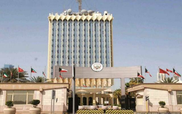 وزير المالية الكويتي يؤكد أهمية تضافر الجهود لدعم التعاون العربي المشترك في 2025