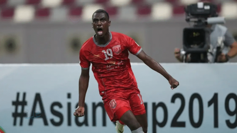 شغالة دلوقتي .. طريقة متابعة مباراة الدحيل والغرافة مباشر في الدوري القطري عبر قناة الكأس بجودة عالية