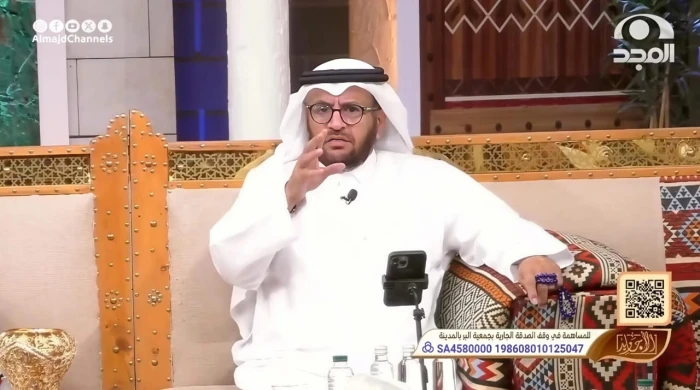 المرصد تعرض بالفيديو.. تفاصيل ما جرى عندما اكتشفت زوجة تحويل زوجها مبلغاً لأخته ورد فعلها الصادم