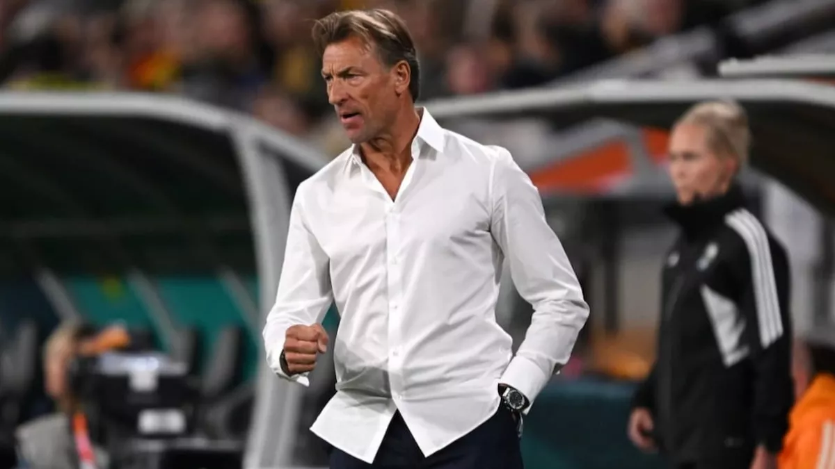 المسحل يوضح مصير رينارد مع المنتخب السعودي.. معلومات شاملة