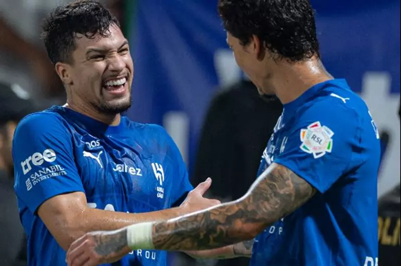 تفوق هلالي كاسح.. خمسة أهداف تزين شباك الاتفاق في الدوري السعودي