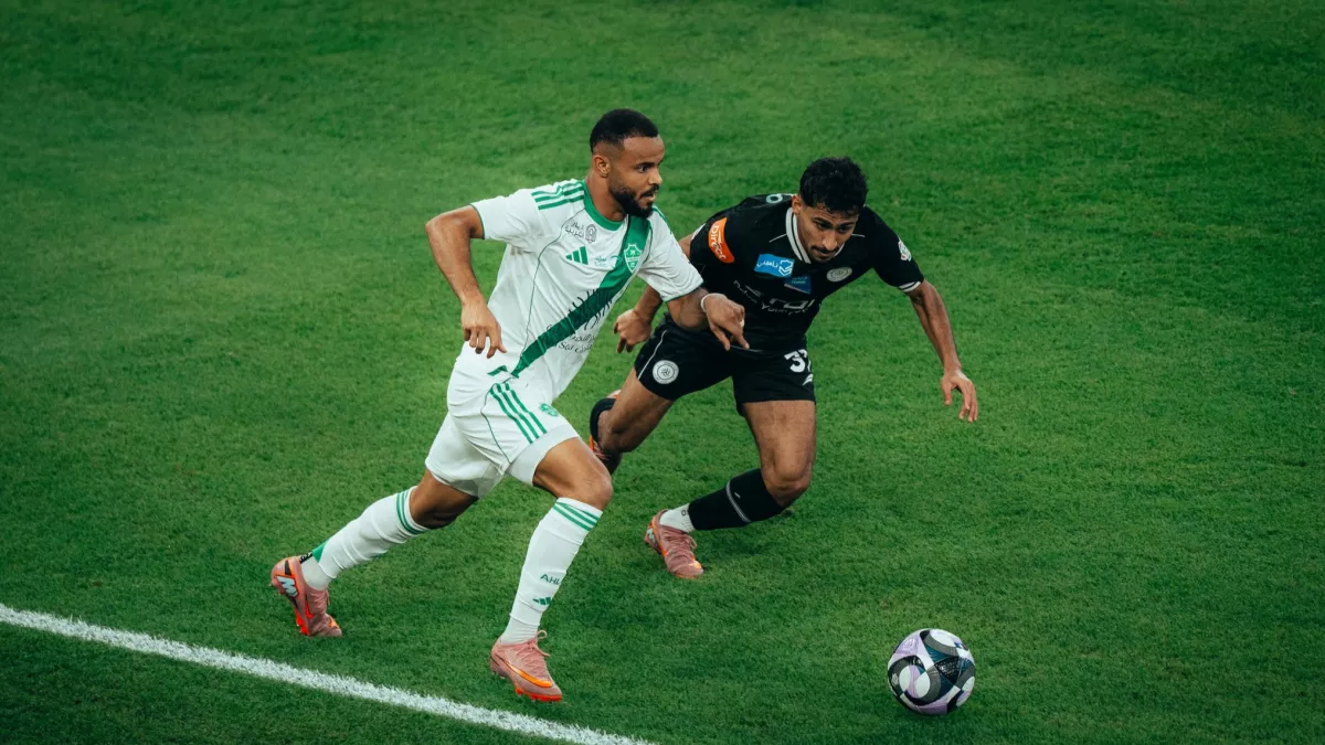 تقييم تحكيمي يوضح مدى صحة قرار احتساب ركلة جزاء الأهلي في مواجهة الشباب