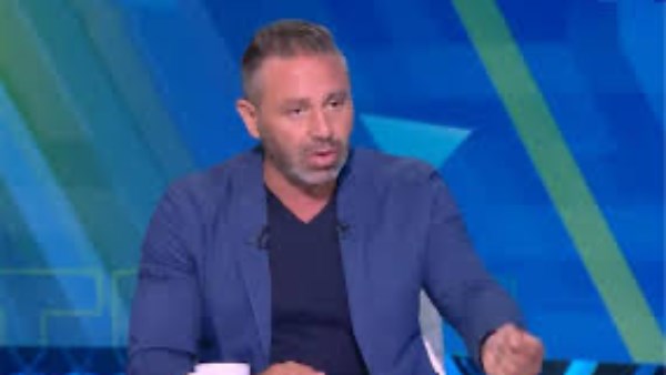 حازم إمام يوضح.. أزمة هوية تؤرق الأهلي