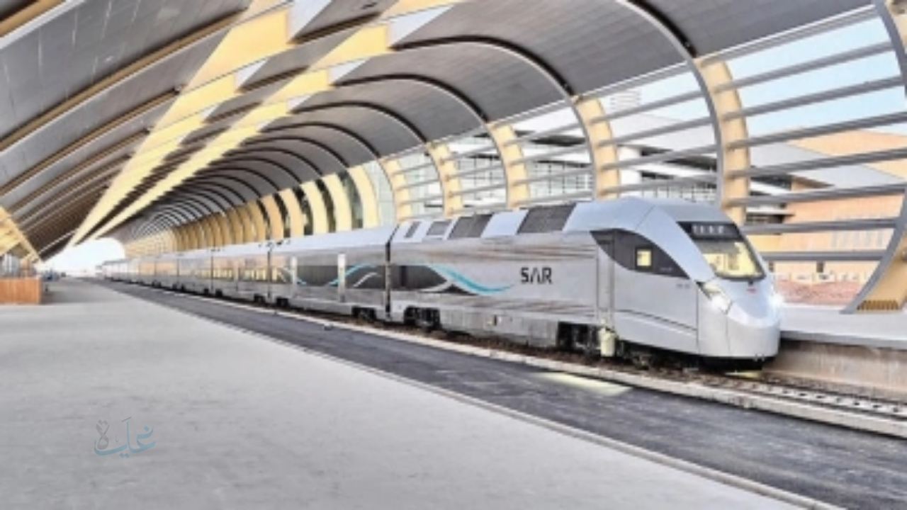 رحلة الرياض جدة في 4 ساعات فقط.. السعودية تطلق مشروع الجسر البري العملاق بـ7 مليارات دولار لربط الخليج بالسكك الحديدية