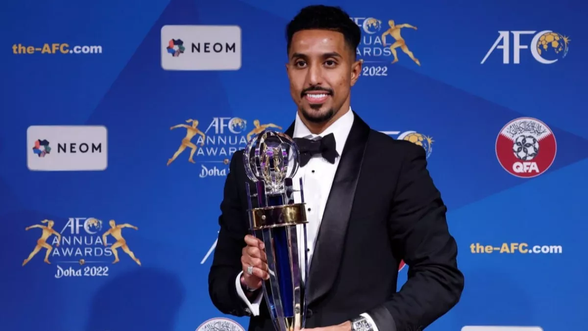 رأي مفاجئ من أكرم عفيف.. سالم المرشح الأبرز لجائزة أفضل لاعب آسيوي 2025