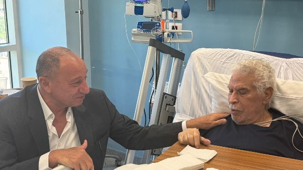 مشهد وطني يجمع أساطير الملاعب.. زيارة الخطيب لحسن شحاتة تعكس روح كرة مصر