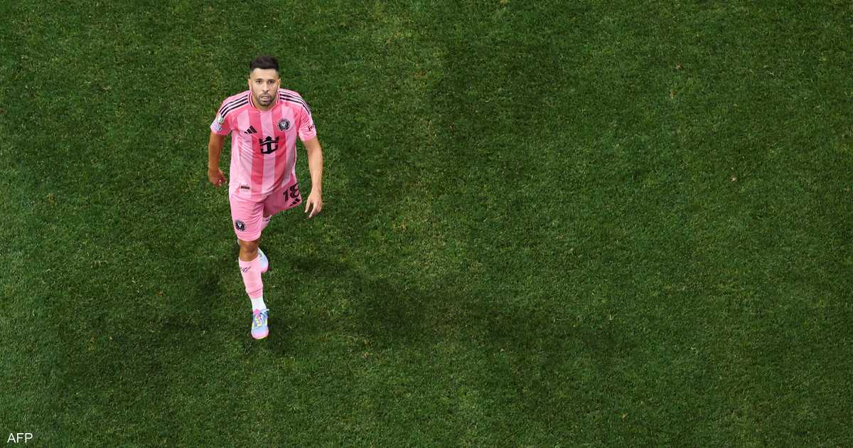 وداع آخر من أصدقاء ميسي للملاعب.. نهاية لمسيرة حافلة لجوردي ألبا