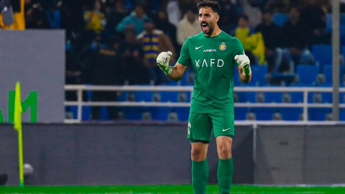 وليد الفراج يوجه رسالة لنواف العقيدي.. قراراتك تخص ناديك