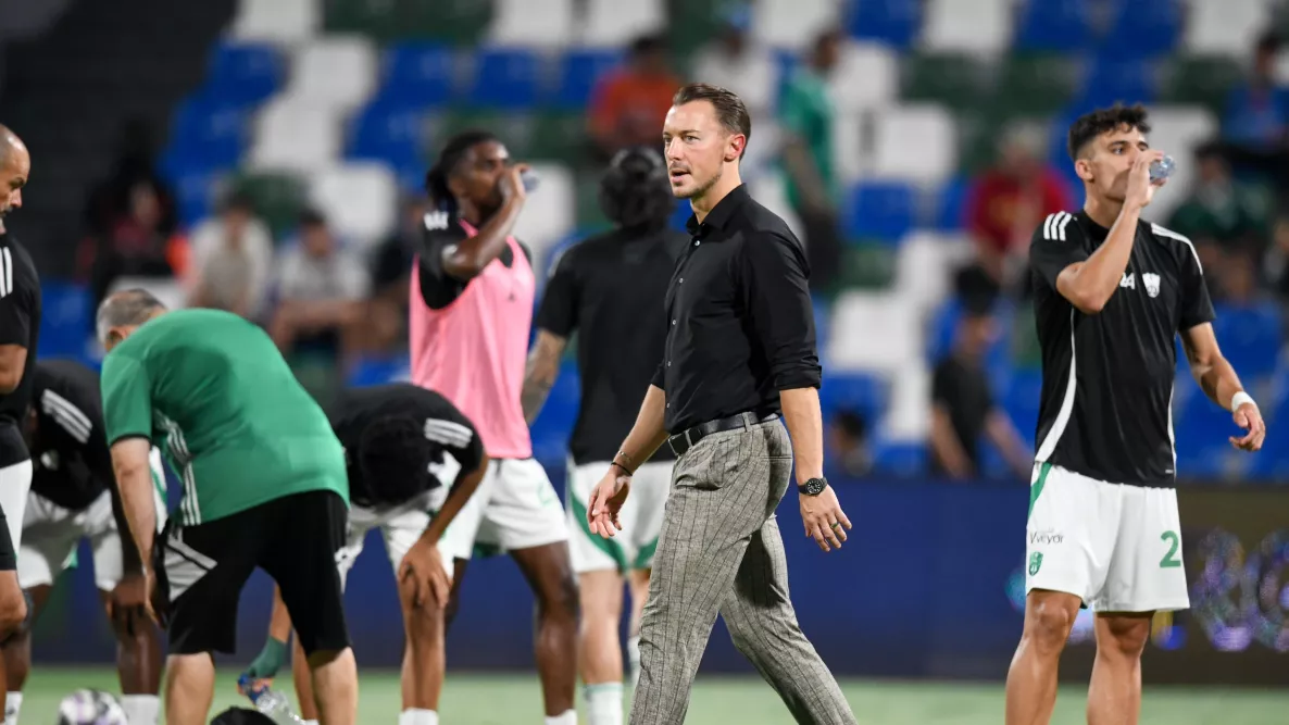 يايسله يثير الدهشة في الغرافة القطري بظهور أجنبي غير متوقع في بطولة نخبة آسيا