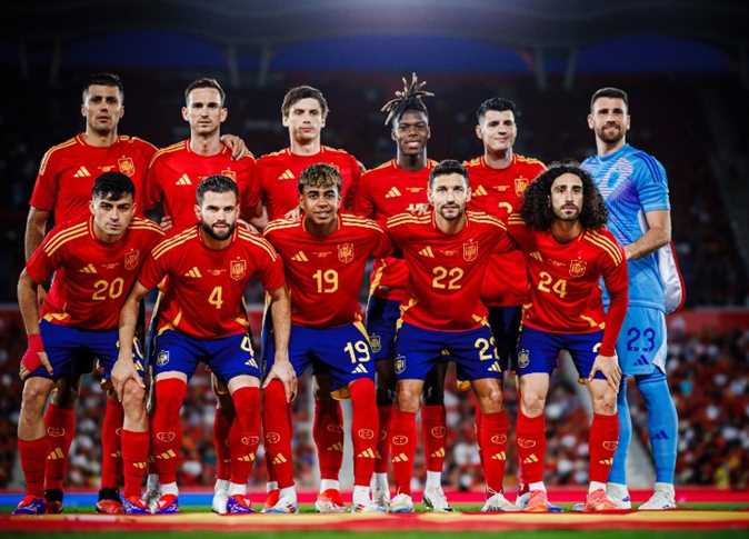 “قبل مباراة القمة.. تشكيل منتخب إسبانيا المتوقع ضد تركيا يكشف تغييرات كبيرة وخطط جديدة تشعل المواجهة!”