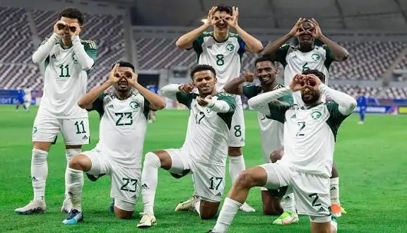 موعد مباراة السعودية والنمسا.. مواجهة حافلة بالإثارة والتحدي بين قوتين من آسيا وأوروبا