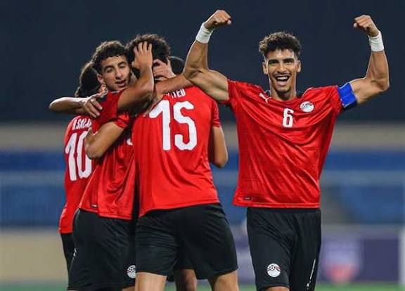 الاختبار الجديد للفراعنة الصغار!.. مباراة مصر وفنزويلا في كأس العالم للناشئين 2025 تجذب كل الأنظار.. ميعاد اللقاء الرسمي هنا!”