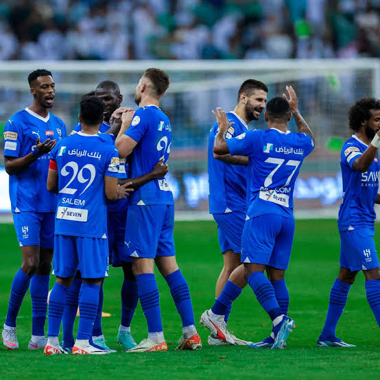 "الزعيم راجع بقوة!.. الهلال يواجه النجمة في اختبار ناري بالجولة الثامنة من دوري روشن!"