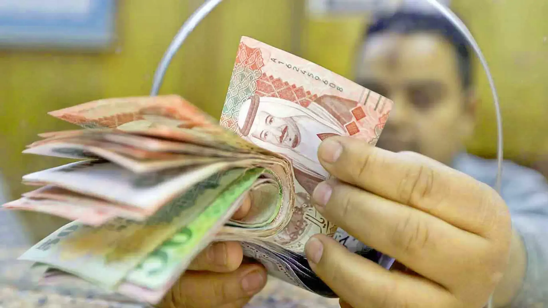 فرصة ذهبية للجميع!.. تمويل شخصي يوصل لـ100 ألف ريال للشباب وكبار السن وكل الفئات وبشروط ولا أسهل!