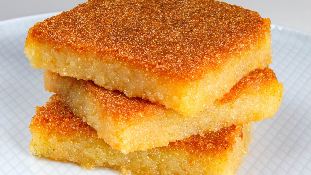 طريقة عمل بسبوسة جوز الهند المرملة في المنزل بألذ طعم