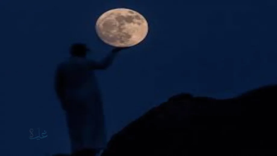 فلكية جدة.. القمر البدر اليوم يقترب من الأرض ويضيء السماء بأكبر حجمه
