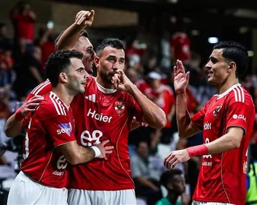 مباراة Al Ahly vs Young Africans.. بداية الشوط الاول بين الاهلي ويانج افريكانز في دوري أبطال إفريقيا (0/0)