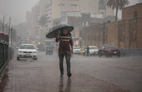 تقلبات جوية تضرب العراق خلال الأيام المقبلة.. أمطار رعدية جنوبًا وارتفاع طفيف في درجات الحرارة وتحذيرات من تغيرات مفاجئة
