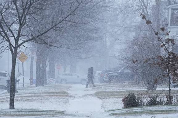 شتاء غير مسبوق يشلّ الحياة ويحبس الأنفاس موجة قطبية تاريخية تجتاح الولايات المتحدة وتُسجّل درجات حرارة قياسية تصل إلى 30 درجة تحت الصفر