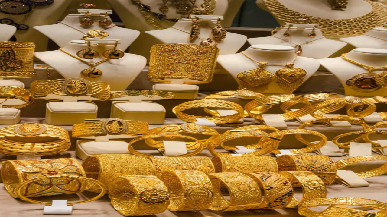 الذهب بين الصعود والهبوط.. متابعة لحظية لأسعار الذهب اليوم في مصر وتغيرات مفاجئة بعيار 21