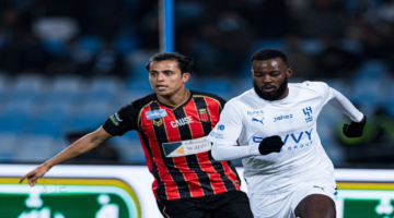 اتفرج على الماتش حالاً.. القنوات الناقلة لمباراة القادسية ضد الهلال al-qadisiyah vs al-hilal اليوم في الجولة الـ19 من دوري روشن السعودي 2025/26 مع التشكيل
