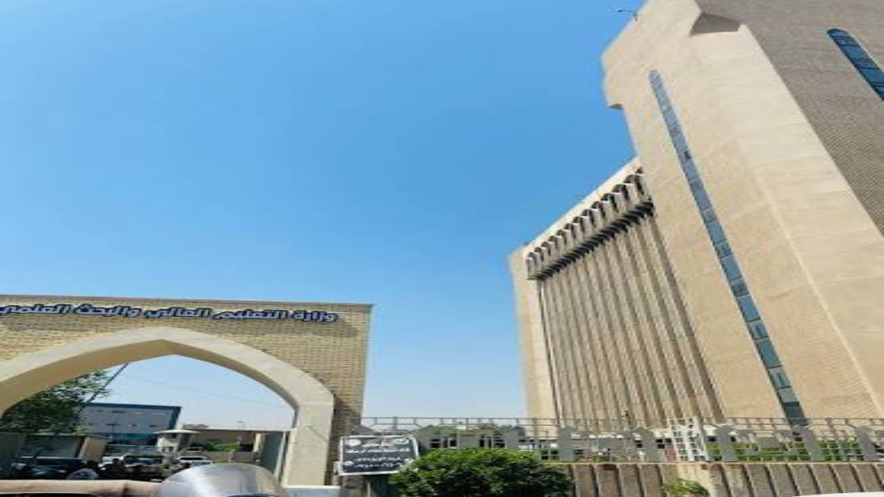 حسم الجدل حول المخصصات الجامعية.. وزارة التربية توضح موقفها الرسمي من قرارات مجلس الوزراء وتطمئن الهيئات التعليمية