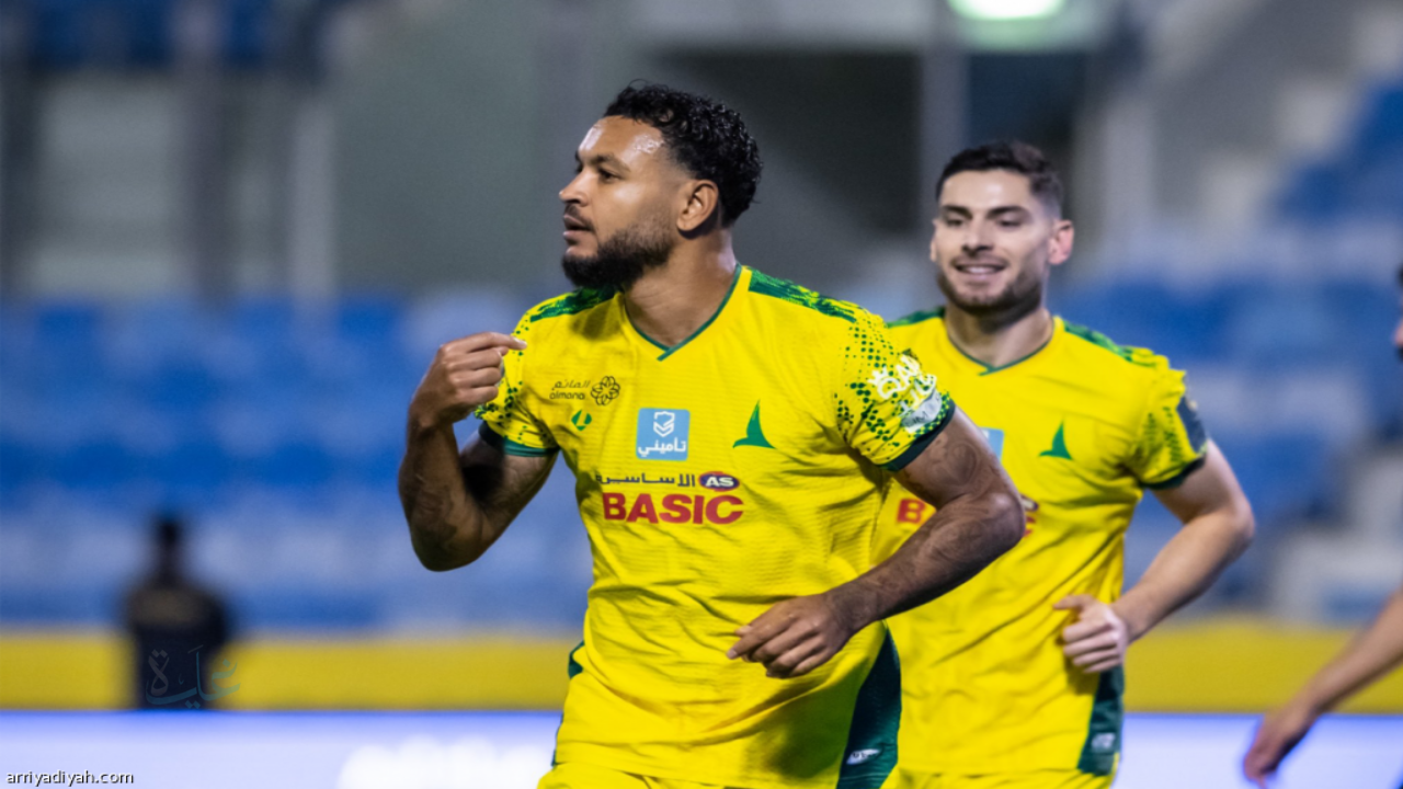 حقيقة تعاقد الهلال السعودي مع جوشوا كينج مهاجم الخليج في موسم الانتقالات الشتوية الجاري