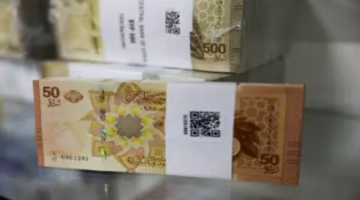 سعر الدولار في سوريا اليوم الجمعة وسعر الليرة تسجل رقم قياسي