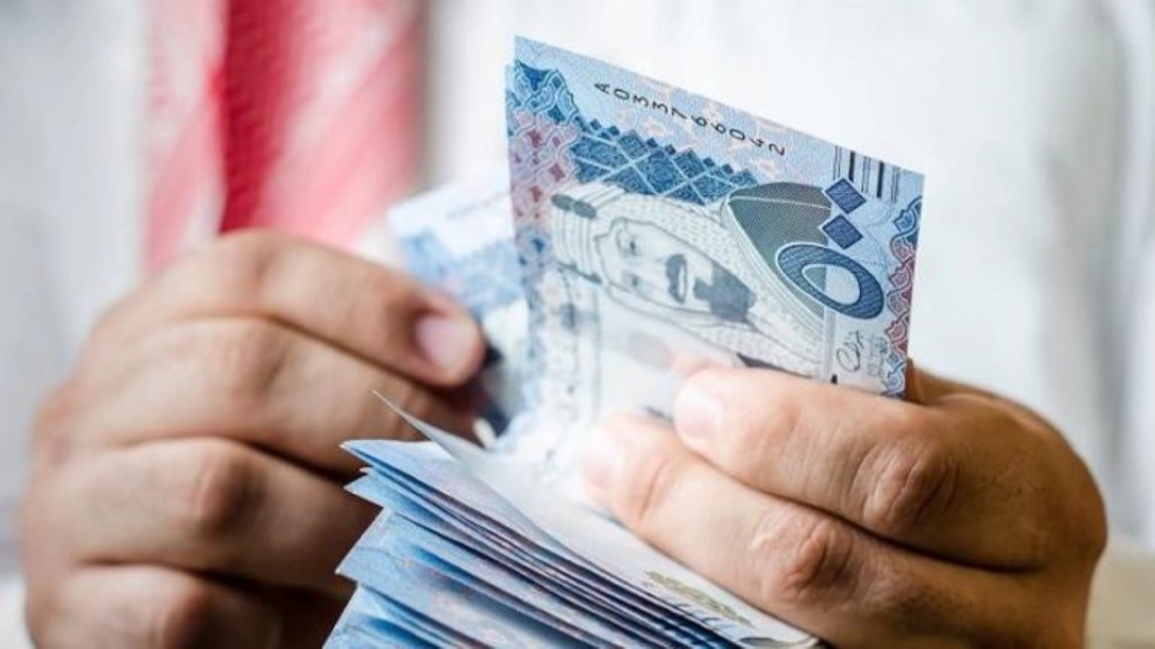 بيع وشراء.. سعر الريال السعودي اليوم الجمعة 16 يناير 2026 في البنوك