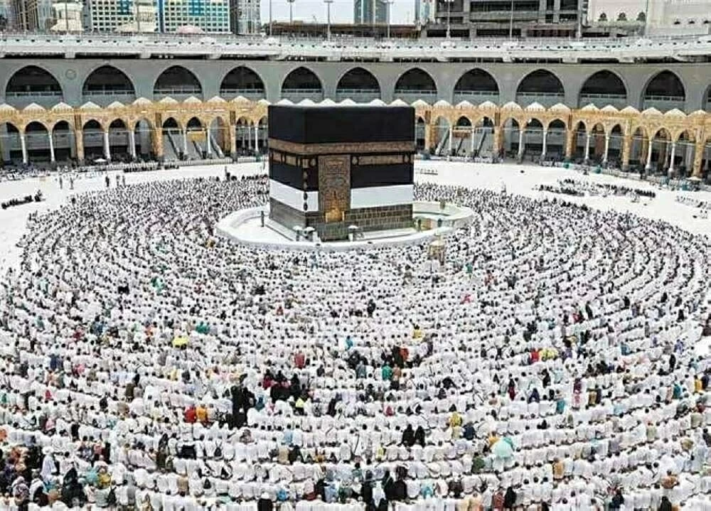 مع اقتراب رمضان 2026.. أسعار برامج العمرة بين الاقتصاد والفخامة