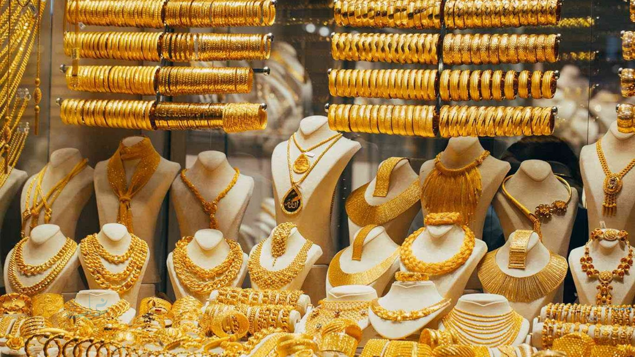 “عيار 21 بكام؟”.. سعر الذهب في مصر اليوم الاثنين 19/1/2026 وسعر عيار 18 و24 والجنيه الذهب في الصاغة مع بداية التعاملات الصباحية