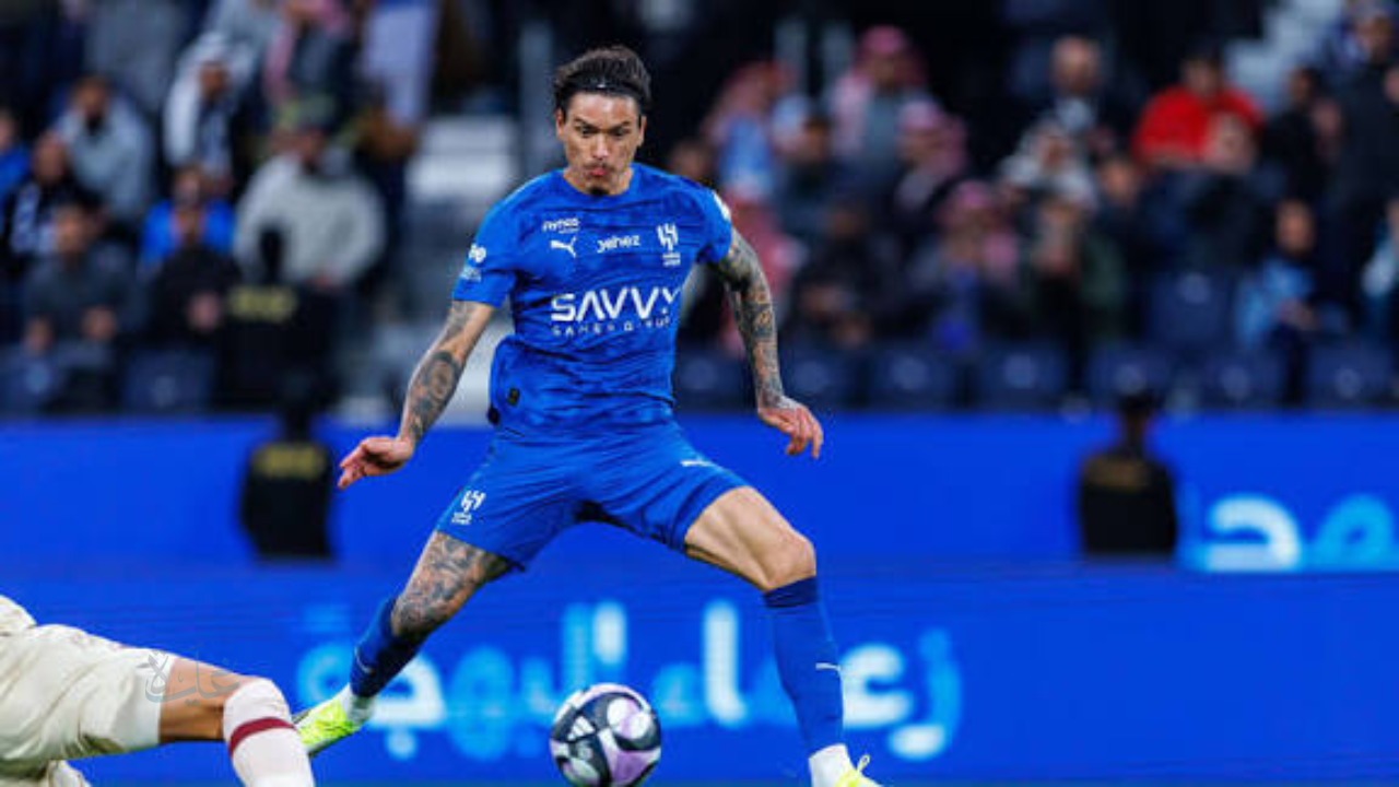 al-qadisiyah vs al-hilal.. موعد مباراة القادسية ضد الهلال الليلة في دوري روشن السعودي والقنوات الناقلة