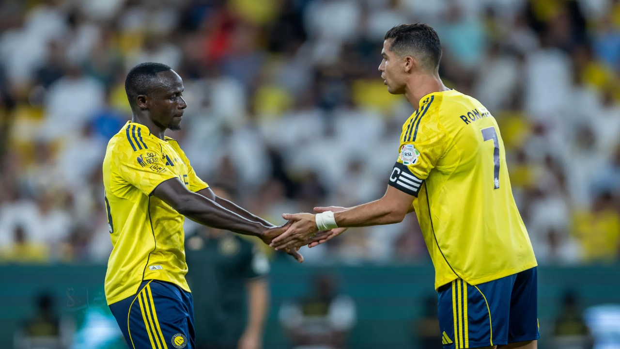 ماتش مثير.. al kholood vs al-nassr القنوات المفتوحة الناقلة لمباراة الخلود ضد النصر والمعلق في دوري روشن