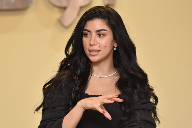 "الموضوع مخيف".. برنامج رامز ليفل الوحش البوستر الرسمي.. وتفاصيل نقل "كارولين عزمي" للمستشفى