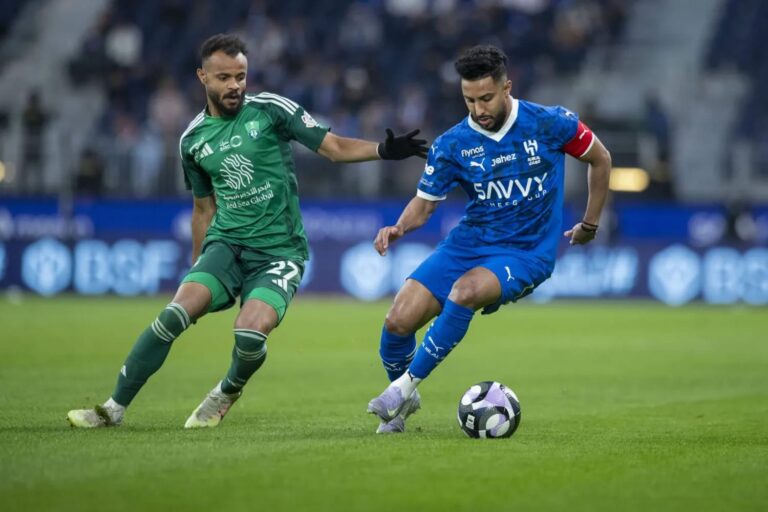 بداية قوية لمباراة Al-Hilal vs Al-Ahli .. الهلال ضد الأهلي في دوري روشن بجودة عالية مباشر لا تفوت