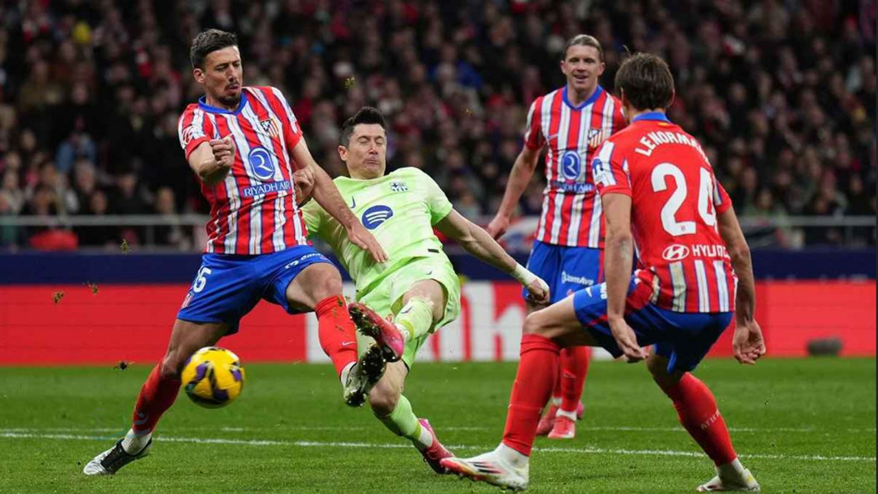الشوط الأول ماتش Barcelona vs Atlético Madrid.. القنوات الناقلة لمباراة برشلونة وأتلتيكو مدريد في كأس ملك أسبانيا 2026