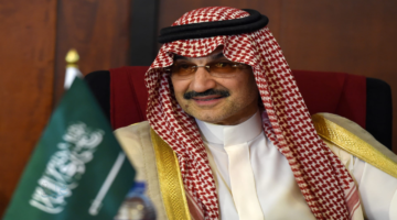 رقم خيالي لا يُصدق.. كم تبلغ الثروة الحقيقية للوليد بن طلال في 2026 بالريال السعودي!!