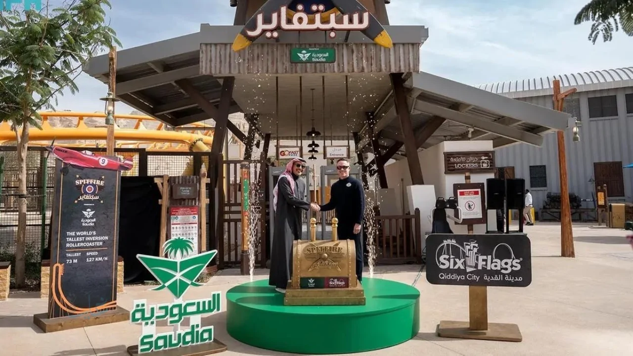 ما تفاصيل اتفاقية الخطوط السعودية مع أكواريبيا وSix Flags مدينة القدية؟