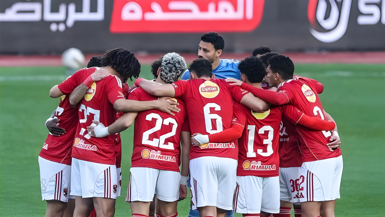 كلاسيكو الإسكندرية.. موعد مباراة الأهلي والإسماعيلي والقنوات الناقلة بوجود زيزو وتريزيجيه!