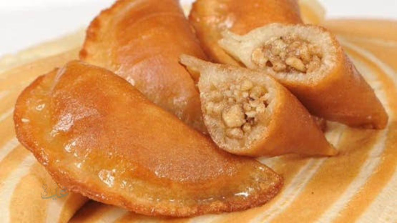 سر المحترفين.. طريقة عمل القطايف في المنزل في 4 خطوات فقط !