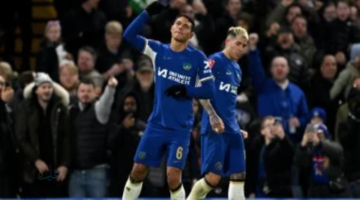 تشيلسي ضد استون فيلا.. قمة مرتقبة في صراع المربع الذهبي بالدوري الإنجليزي