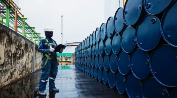 قفزة قوية في أسعار النفط.. خام غرب تكساس يسجل أعلى مستوى منذ 2022