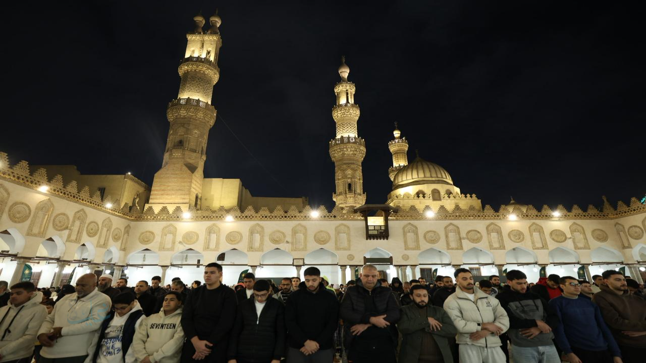 مواقيت الصلاة بورسعيد اليوم.. موعد الفجر والمغرب وجميع الصلوات