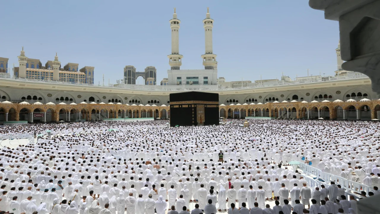 متى تبدأ صلاة التهجد في رمضان 2026؟ موعد قيام الليل وطريقة أدائها في السعودية