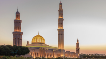 دليل وقت صلاة عيد الفطر في مكة والرياض والدمام وجدة والطائف ونجران 2026