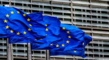 الاتحاد الأوروبي يواصل الدفع بفرض رسوم الكربون البحرية وسط تصاعد الخلاف مع الولايات المتحدة