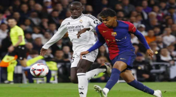 الكلاسيكو يقترب مواجهة نارية بين برشلونة وريال مدريد قد تحسم لقب الدوري الإسباني