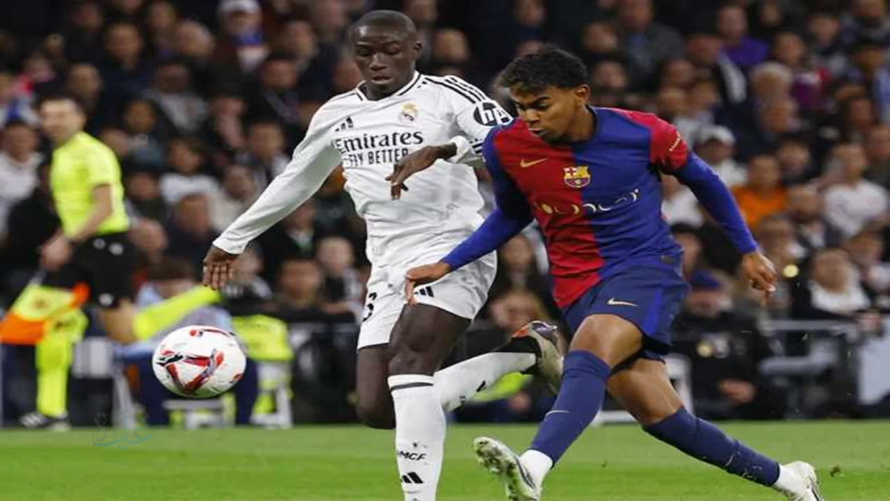 الكلاسيكو يقترب مواجهة نارية بين برشلونة وريال مدريد قد تحسم لقب الدوري الإسباني